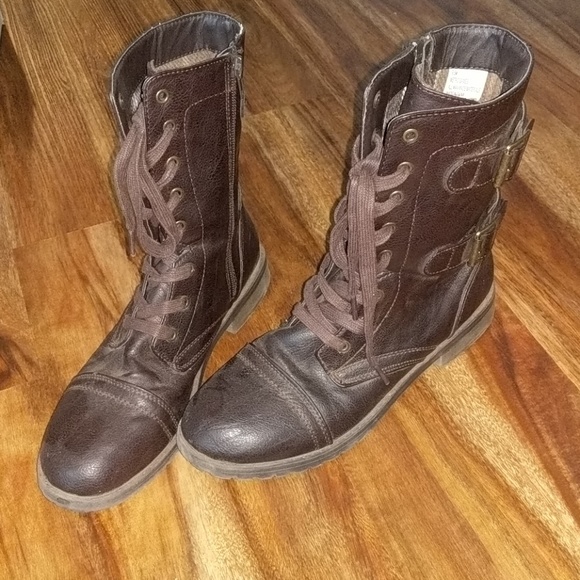 Metro Games Shoes - Metro Games Brown Buckle Boots